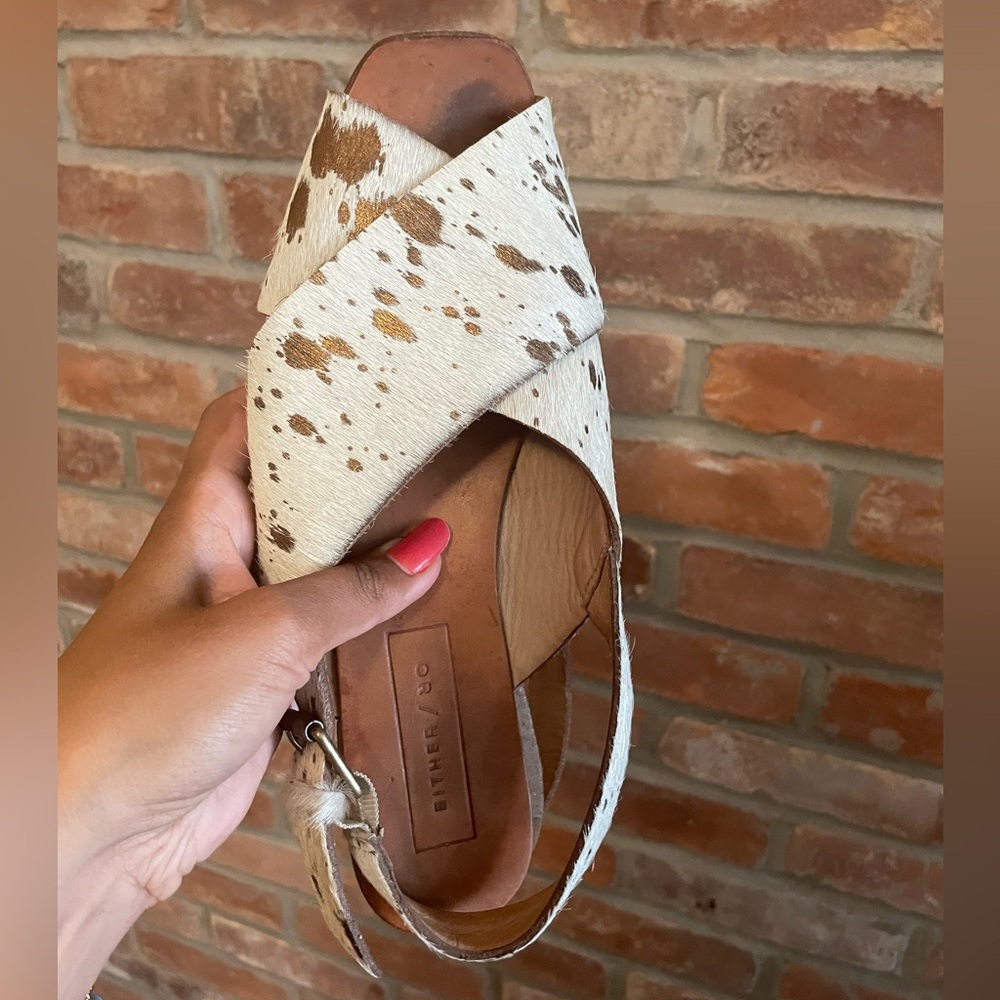 Either/Or The Crossband Sandals in Blanco